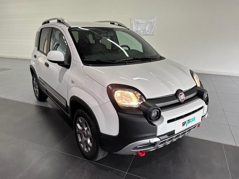 Usata Fiat Panda Cross Cross 86 CV (63 kW) 2020 Bianco Utilitaria