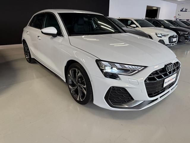 Usata Audi A3 e-tron S-Line 150 CV (110 kW) 2024 Bianco Utilitaria