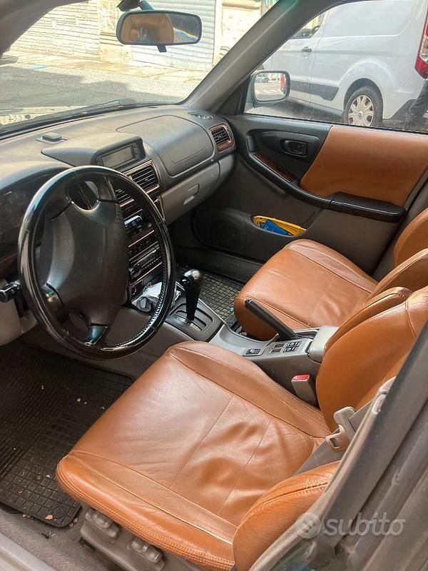 Usata Subaru Forester 1998 Verde SUV