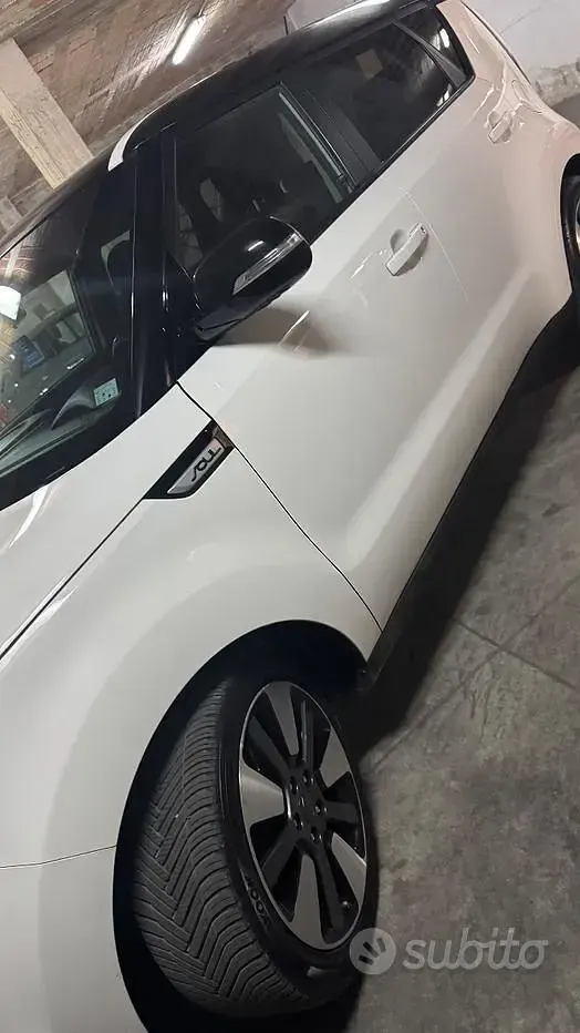 Usata Kia Soul 136 CV (100 kW) 2016 Bianco SUV