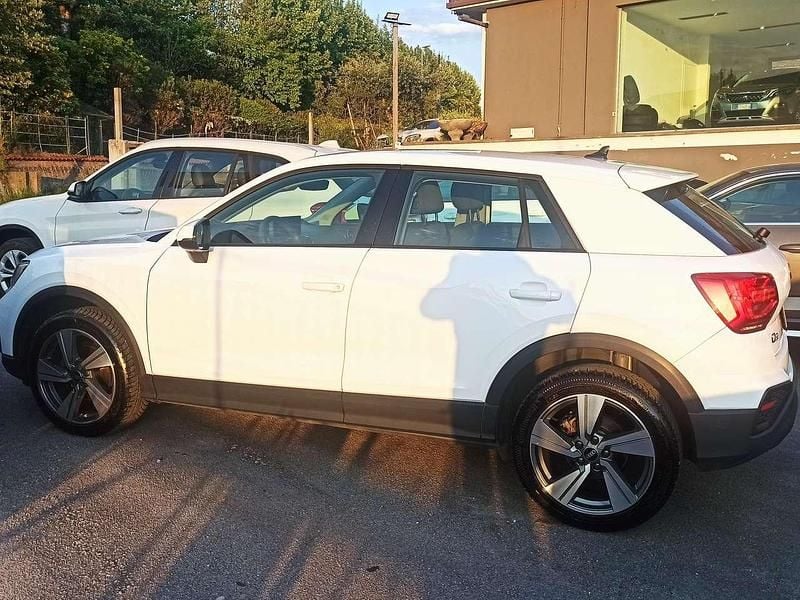Usata Audi Q2 Ambiente 116 CV (85 kW) 2023 Bianco SUV