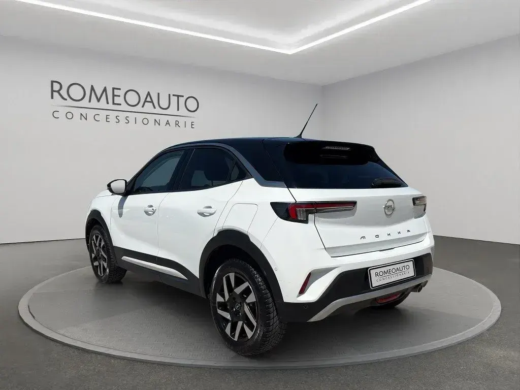 Usata Opel Mokka Elegance 101 CV (74 kW) 2021 Bianco SUV