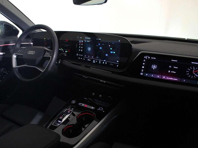 Begagnad Audi A5 S-Line 204 HK (150 kW) 2024 Vit Kombi