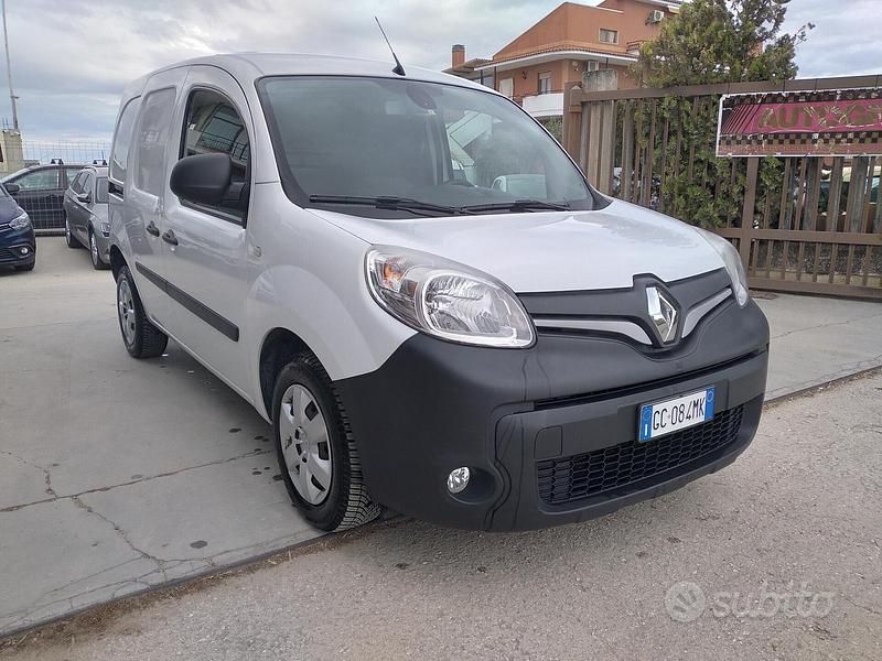Usata Renault Kangoo 95 CV (69 kW) 2020 Bianco Monovolume