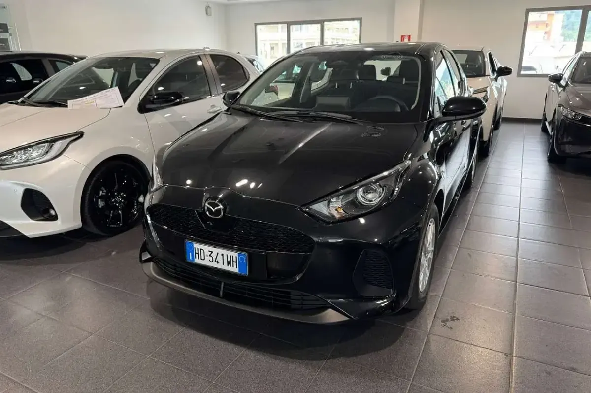 Nuova Mazda 2 Center-Line 116 CV (85 kW) 2026 Grigio Utilitaria