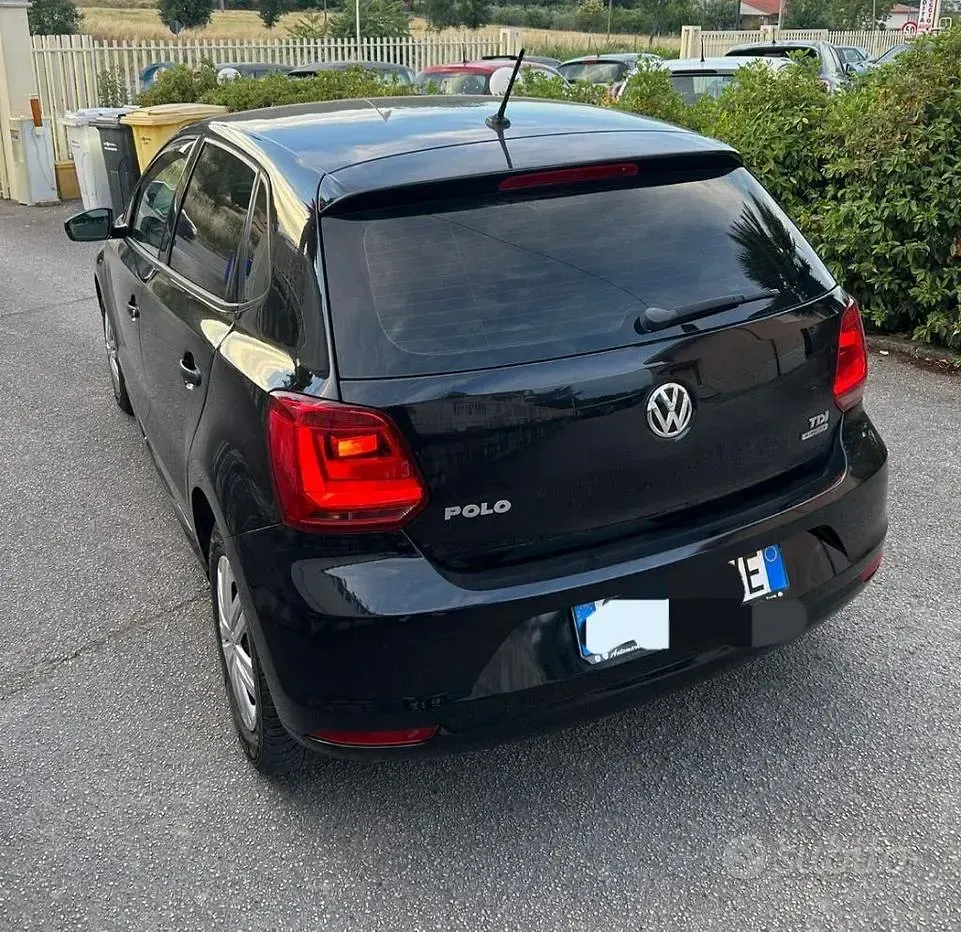 Usata VW Polo Comfortline 75 CV (55 kW) 2012 Nero Utilitaria