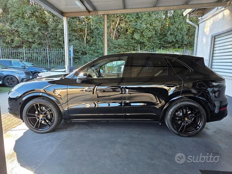 Usata Porsche Cayenne Sport 340 CV (250 kW) 2019 Nero SUV