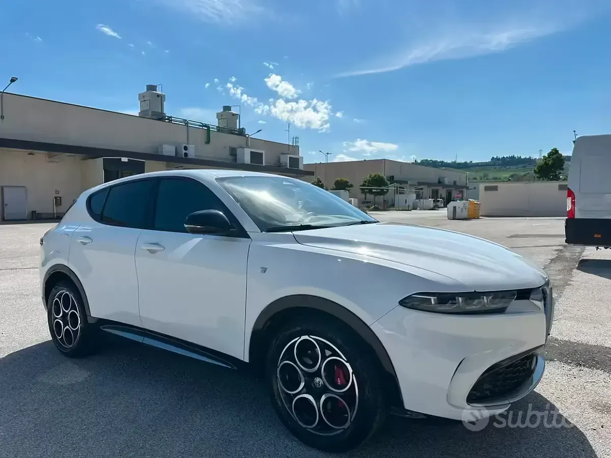 Usata Alfa Romeo Tonale Ti 131 CV (96 kW) 2024 SUV