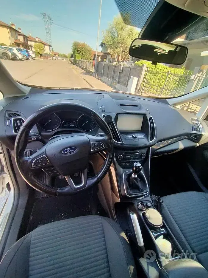 Usata Ford C-MAX Titanium 120 CV (88 kW) 2016 Grigio Monovolume