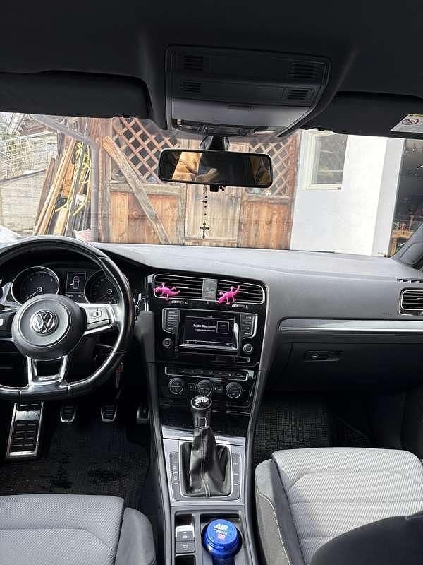 Usata VW Golf VII R-line 150 CV (110 kW) 2014 Berlina