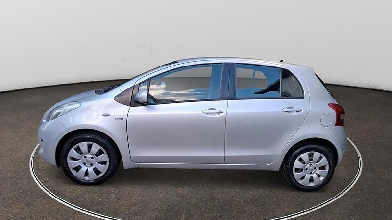 Usata Toyota Yaris Sol 90 CV (66 kW) 2006 Grigio Berlina