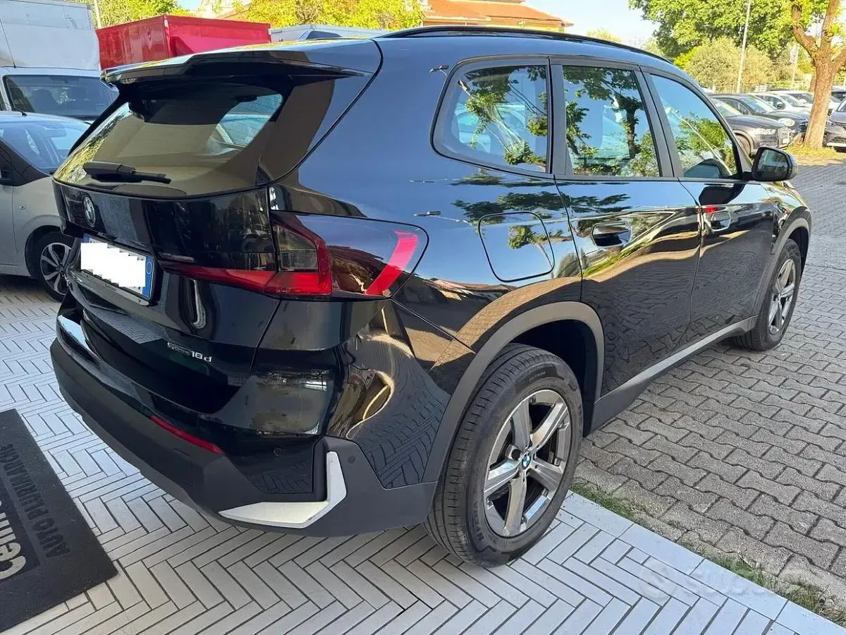 Usata BMW X1 150 CV (110 kW) 2024 Nero SUV