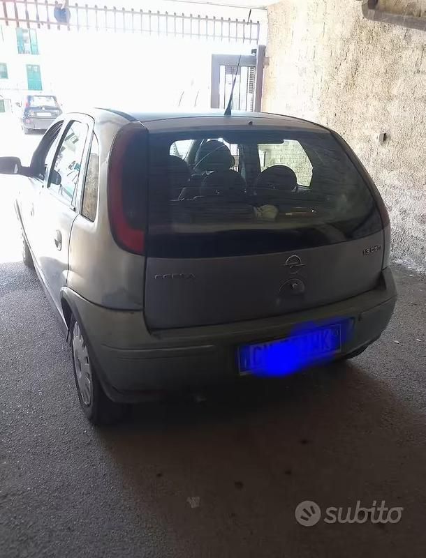 Occasion Opel Corsa 69 ch (50 kW) 2005 Gris Citadine
