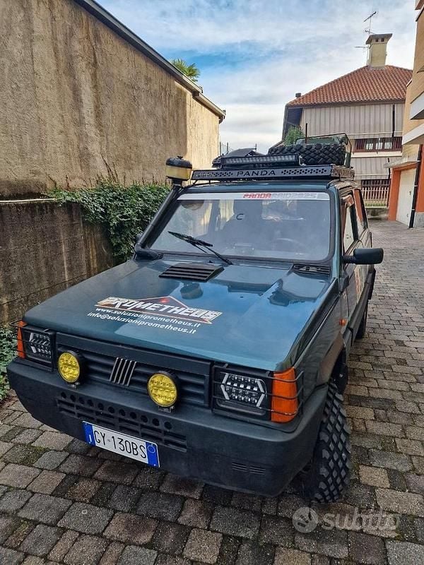 Verde Usata 1995 Fiat Panda 4x4 Trekking Due volumi | 9500 € - Immagine 1/4