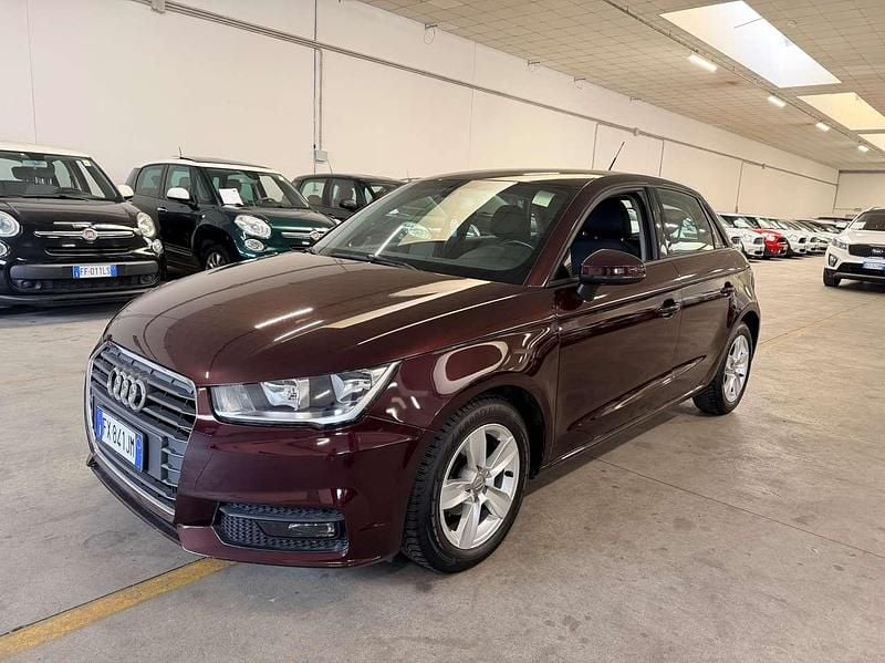 Usata Audi A1 Sportback Attraction 90 CV (66 kW) 2015 Rosso Utilitaria