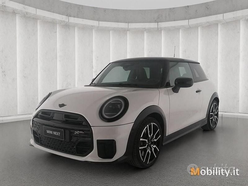 Usata Mini John Cooper Works 204 CV (150 kW) 2024 Bianco Utilitaria
