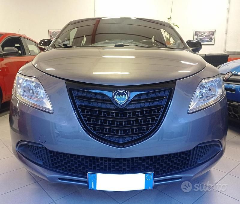 Other Usata 2014 Lancia Ypsilon Due volumi | 7690 € (Molto cara) - Immagine 1/4