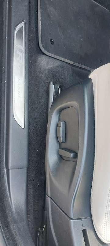 Usata 2018 Jaguar E-Pace R-Dynamic SUV | 18.000 € (Ottimo prezzo) - Immagine 1/4