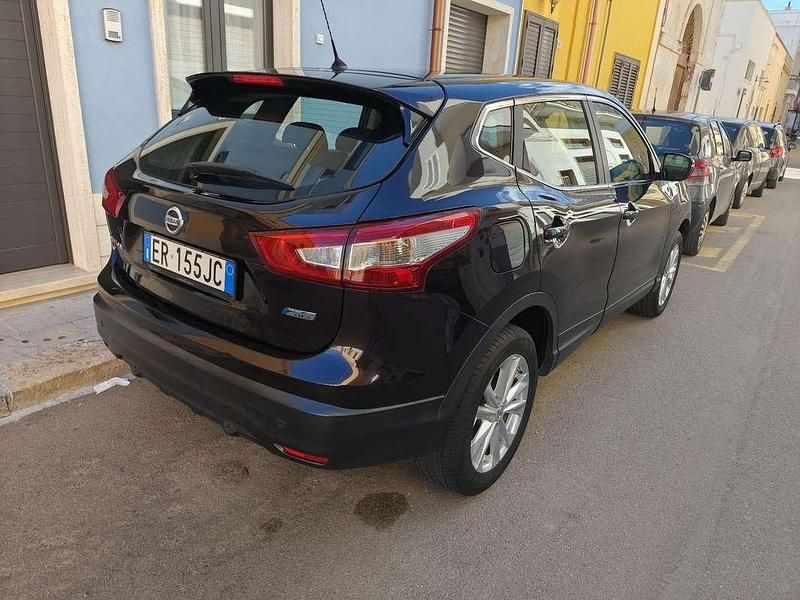 Usata 2014 Nissan Qashqai Visia SUV | 10.000 € (Molto cara) - Immagine 1/4
