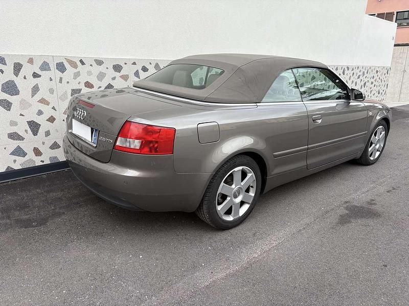 Usata Audi A4 Cabriolet Ambiente 163 CV (119 kW) 2003 Other Cabrio