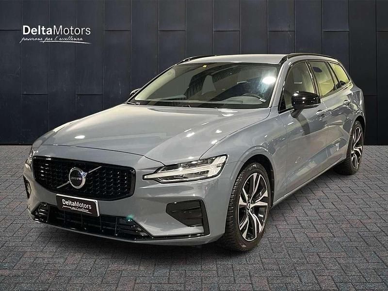 Usata Volvo V60 Plus 197 CV (144 kW) 2023 Grigio Station wagon