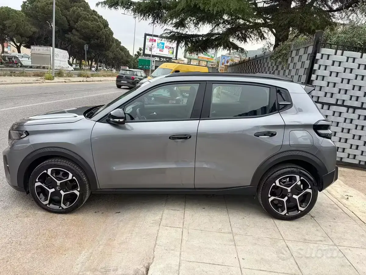 Usata Citroën C3 100 CV (73 kW) 2025 Grigio SUV