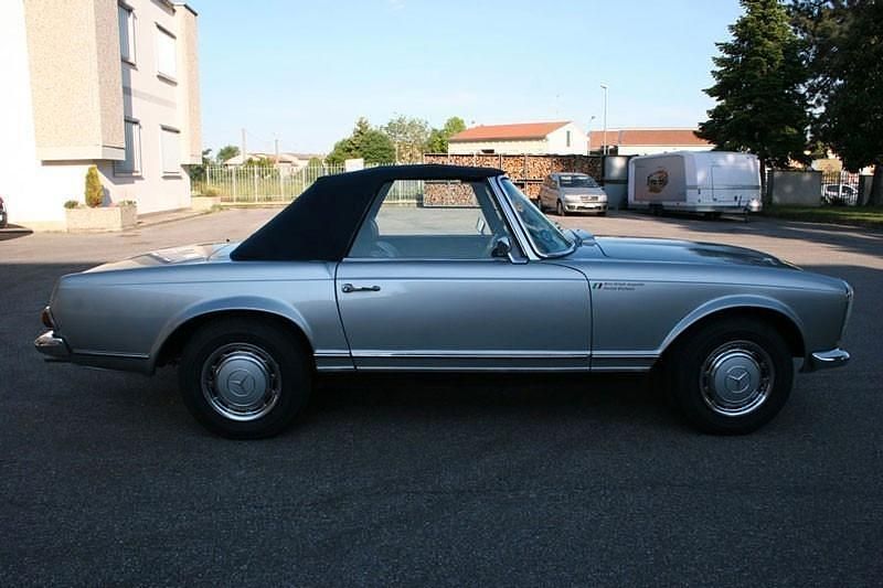 Usata Mercedes SL280 170 CV (125 kW) 1968 Argento Cabrio