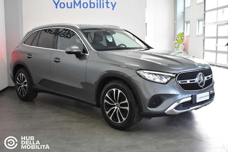 Begagnad Mercedes GLC220 Advanced Plus 197 HK (144 kW) 2022 Grå SUV