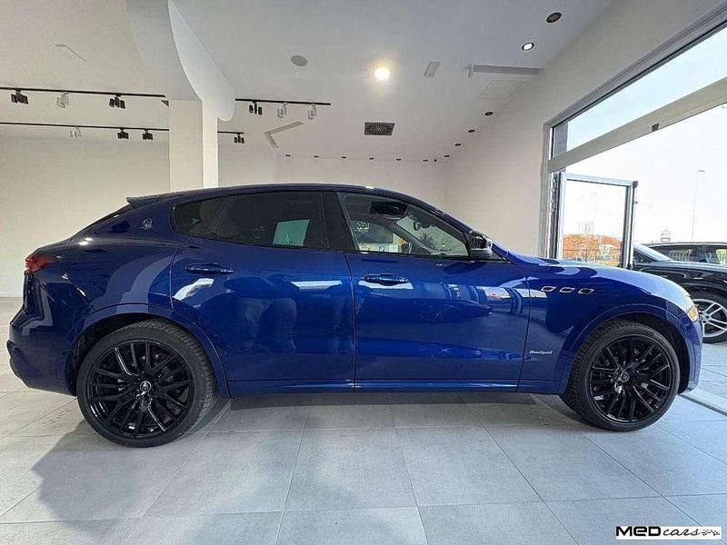 Blu Usata 2020 Maserati Levante SUV | 39.900 € (Buon prezzo) - Immagine 1/4
