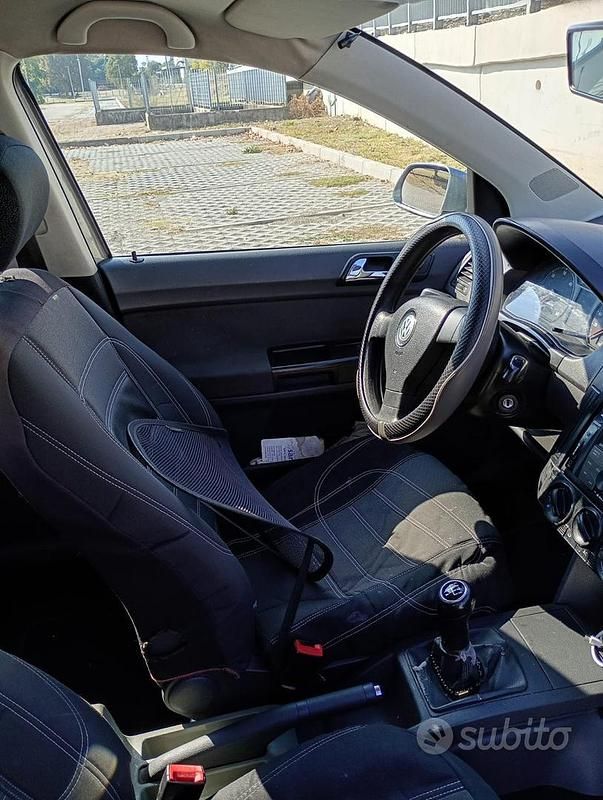 Usata VW Polo 75 CV (55 kW) 2007 Grigio Berlina