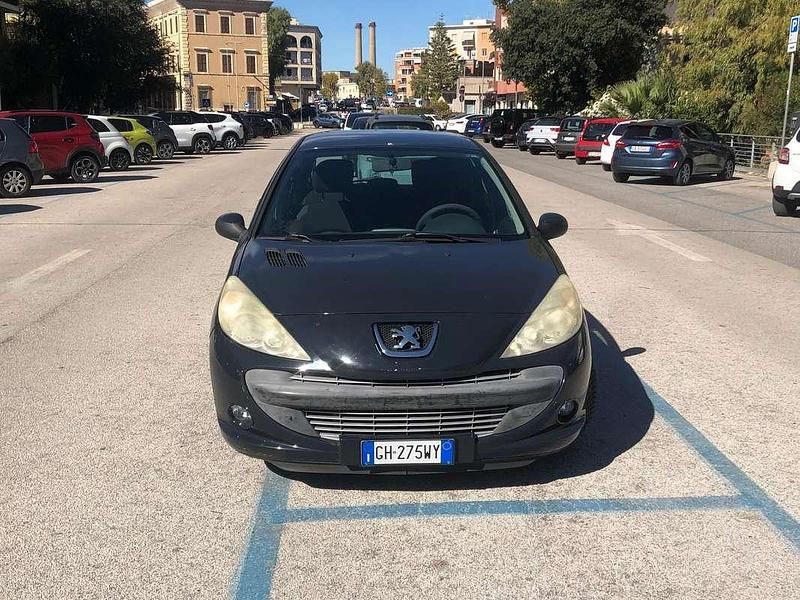 Usata Peugeot 206+ 68 CV (50 kW) 2012 Utilitaria
