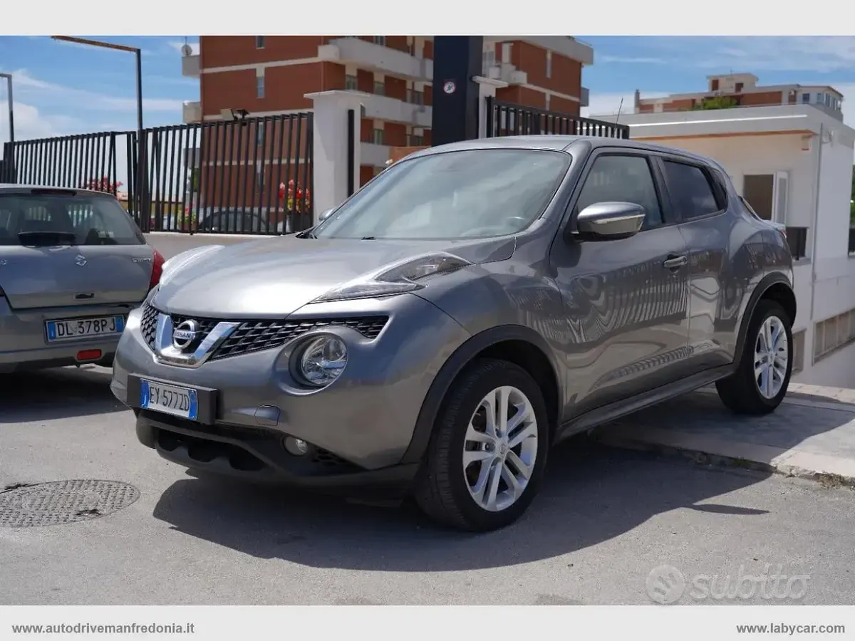 Usata Nissan Juke Acenta 110 CV (80 kW) 2015 Grigio SUV