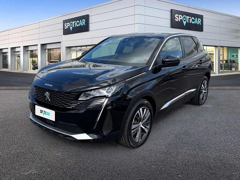 Nero Usata 2023 Peugeot 3008 Allure SUV | 22.400 € (Buon prezzo) - Immagine 1/4