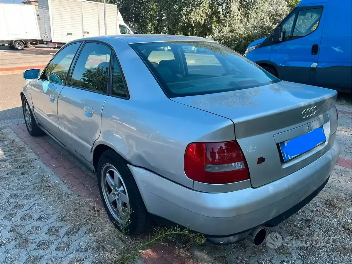 Usata Audi A4 150 CV (110 kW) 2000 Berlina