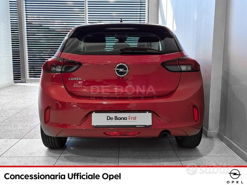 Usata Opel Corsa Edition 75 CV (55 kW) 2022 Rosso Utilitaria