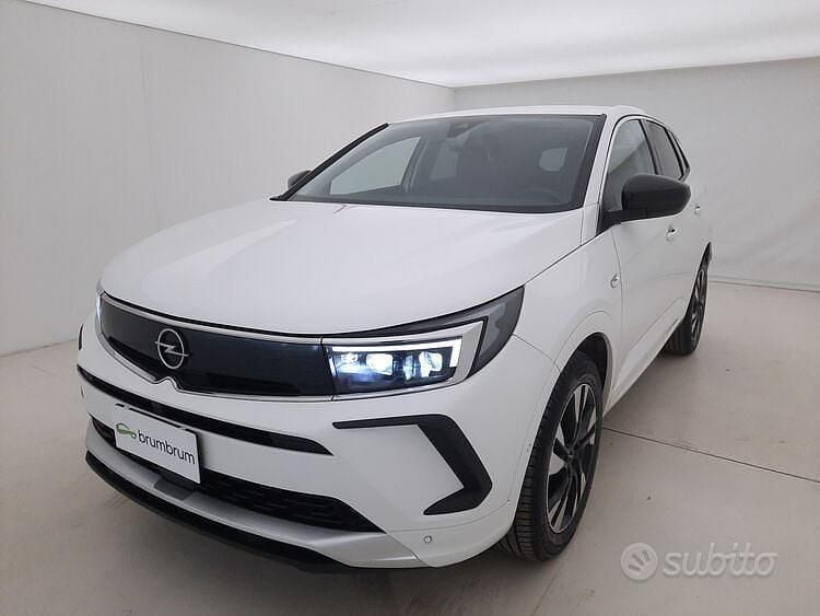 Usata Opel Grandland X Business Elegance 131 CV (96 kW) 2022 Bianco SUV