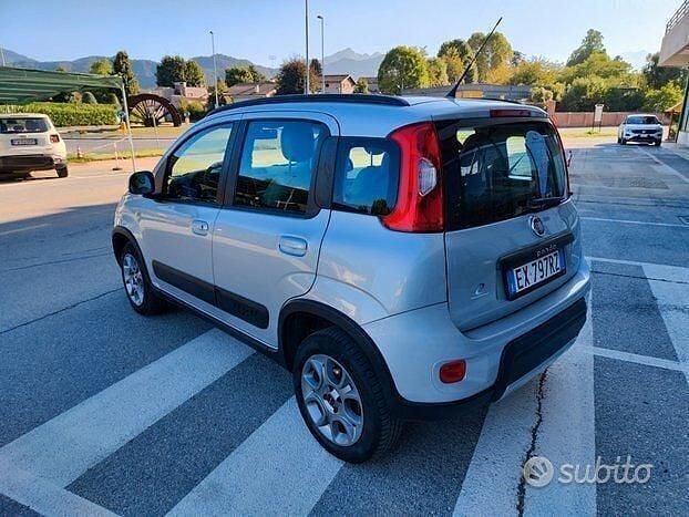 Usata Fiat Panda 4x4 S 75 CV (55 kW) 2014 Grigio Utilitaria