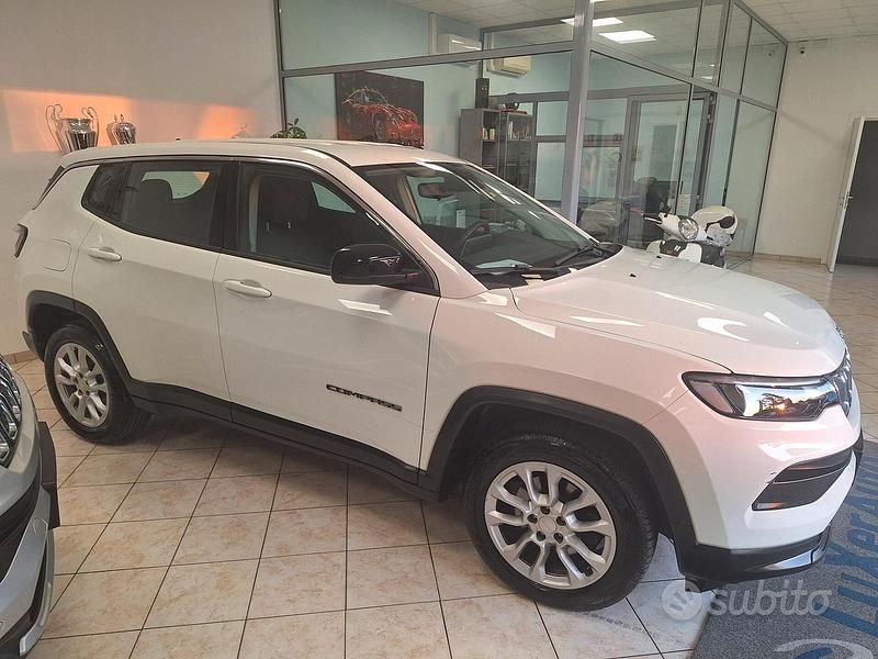 Usata Jeep Compass Longitude 131 CV (96 kW) 2022 Bianco SUV