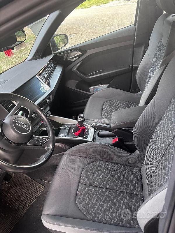Usata Audi A1 2019 Blu Utilitaria