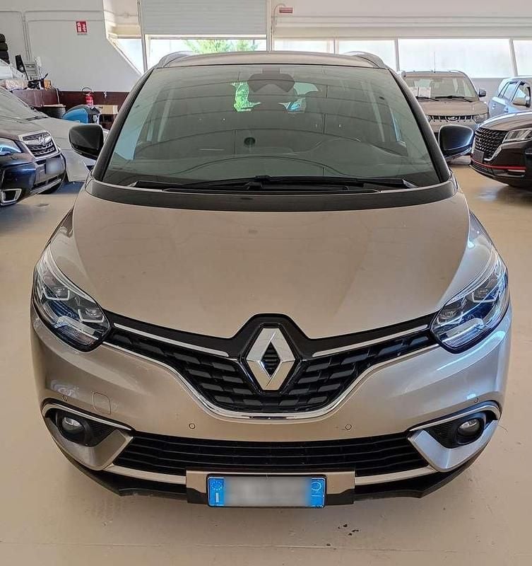 Usata Renault Grand Scénic IV Bose Edition 160 CV (117 kW) 2017 Oro Monovolume