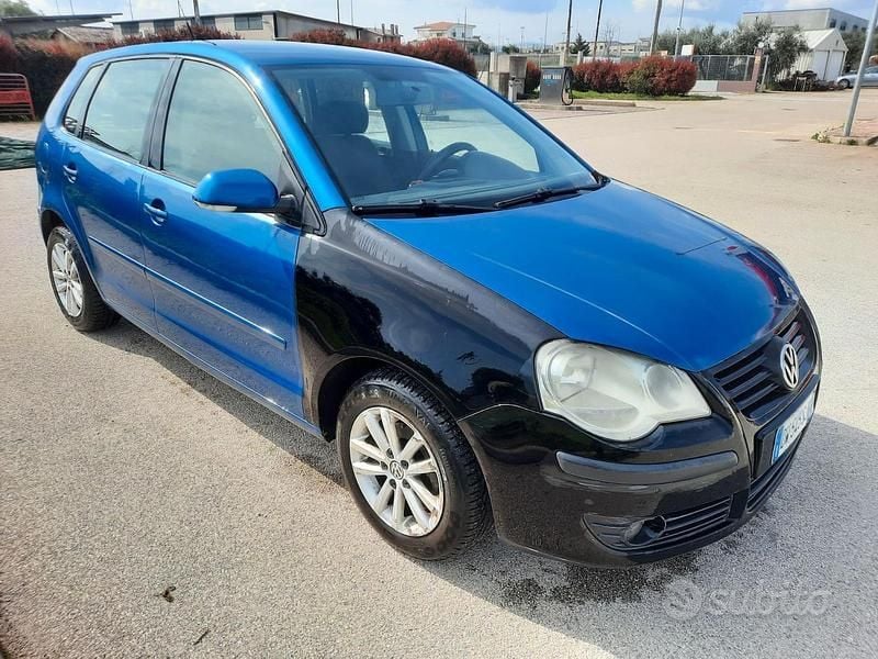 Usata VW Polo 2009 Blu Utilitaria