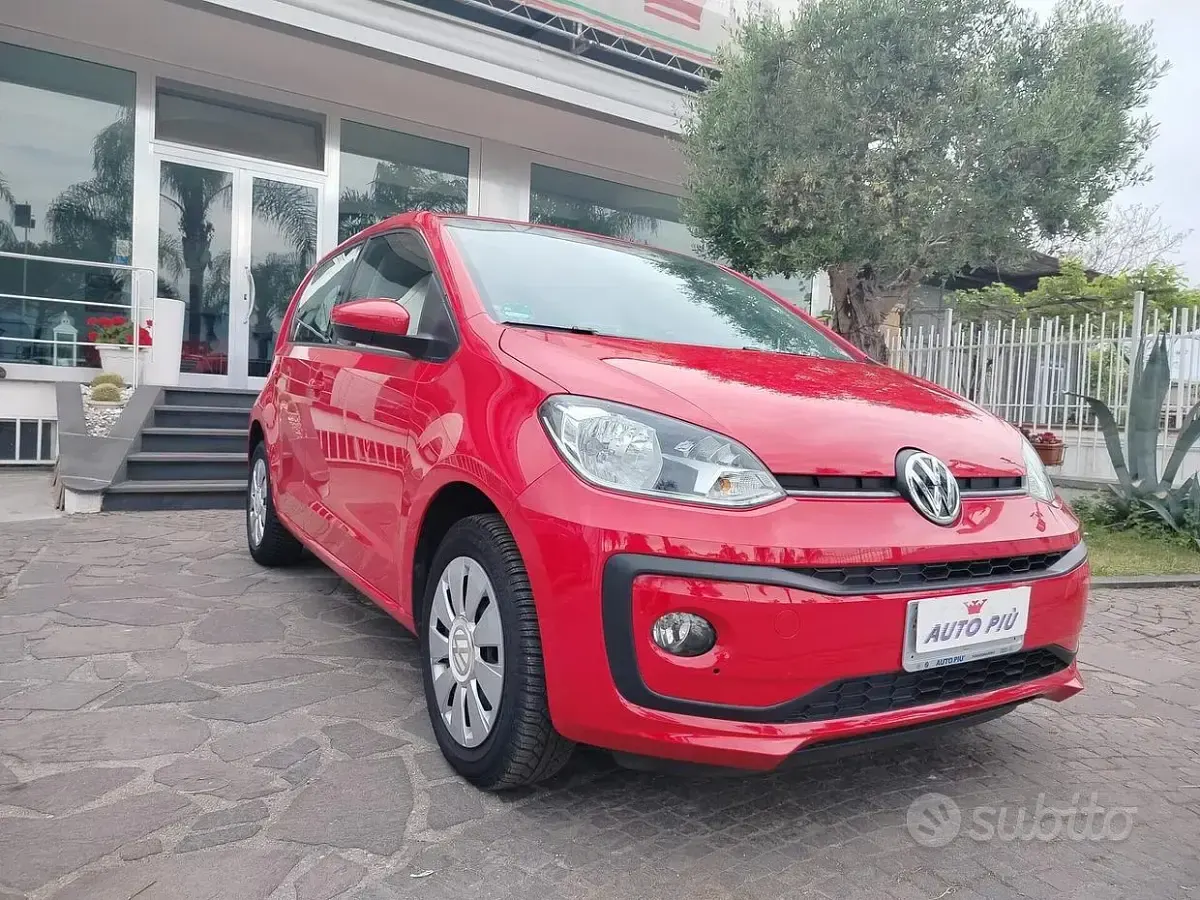 Usata VW up! 75 CV (55 kW) 2019 Rosso Utilitaria