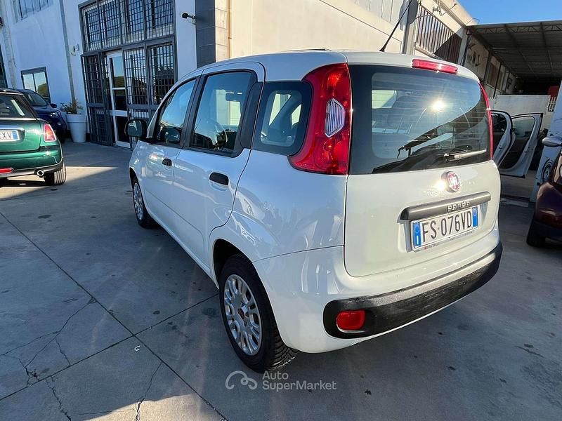 Usata Fiat Panda Easy 69 CV (50 kW) 2018 Bianco Utilitaria