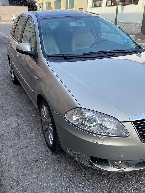Usata Fiat Croma 200 CV (147 kW) 2006 Bronzo Berlina