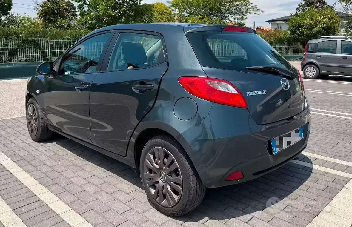 Usata Mazda 2 68 CV (50 kW) 2009 Utilitaria