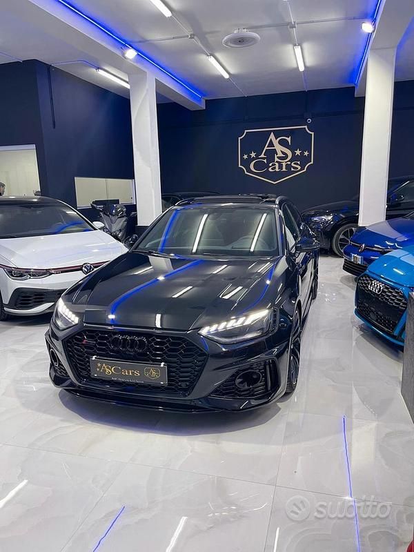 Usata Audi RS4 Comfort 450 CV (330 kW) 2022 Nero Station wagon