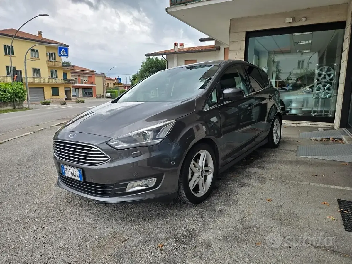 Usata Ford C-MAX 120 CV (88 kW) 2015 Grigio Monovolume