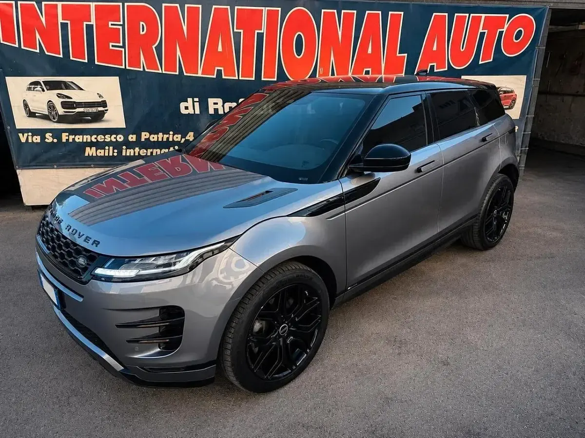 Usata Land Rover Range Rover evoque R-Dynamic 179 CV (131 kW) 2019 Grigio SUV