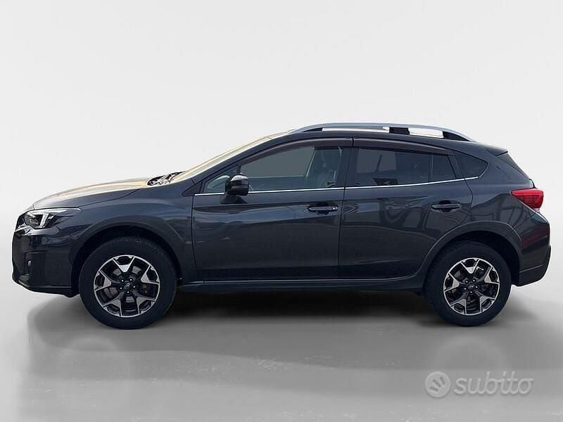 Usata Subaru XV Style 114 CV (83 kW) 2020 Grigio SUV
