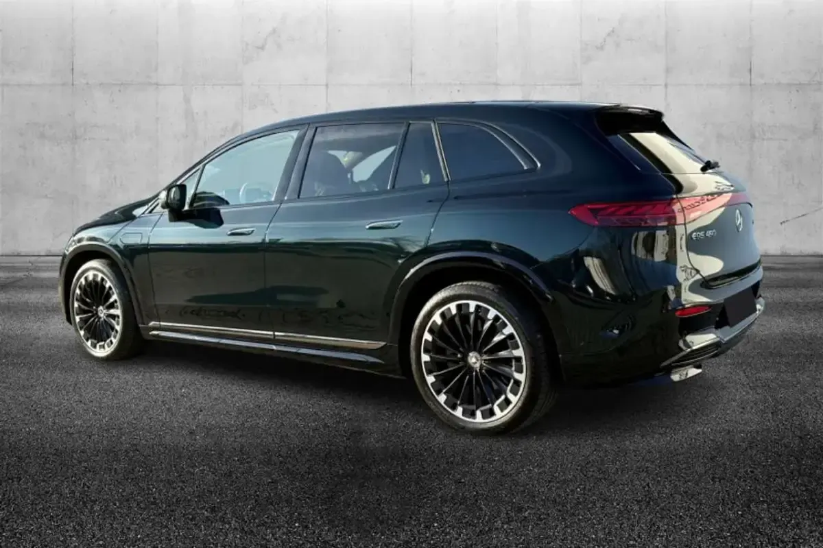 Usata Mercedes EQS450+ AMG Line Premium 135 kW (184 CV) 2023 Verde SUV